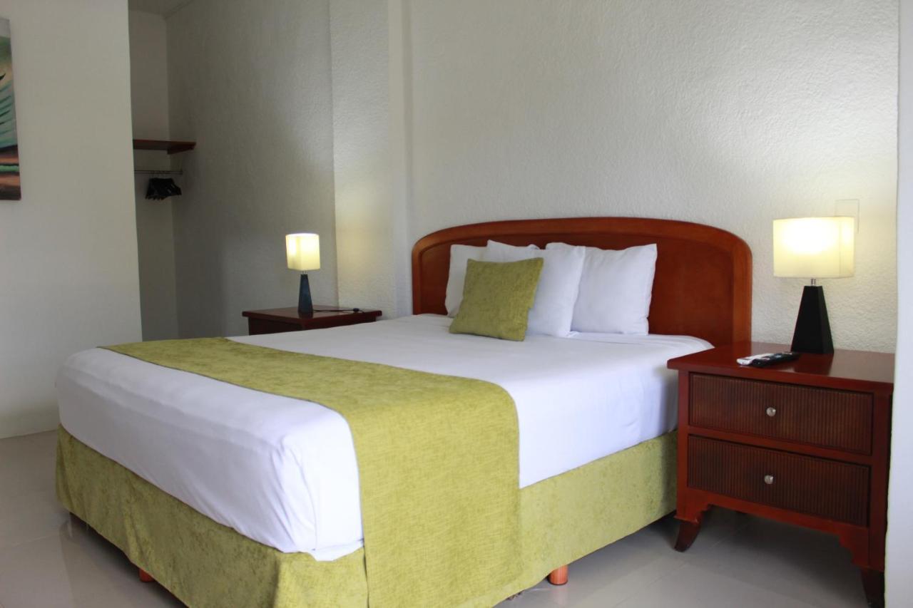 Hotel Green 16 Cancun Exterior photo